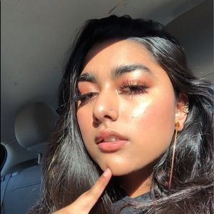 Meet your Posher, Shareena